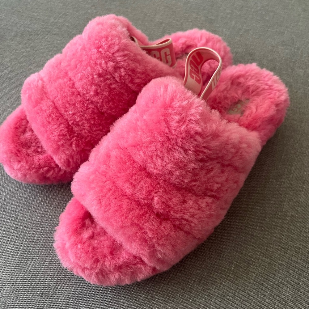 New Ugg slippers size 10 (EU 41)